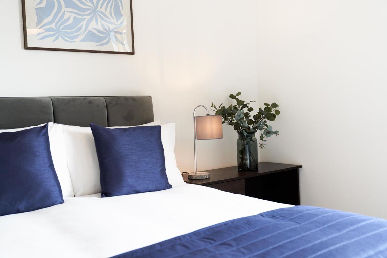 Shortstaymk Vizion Apartments, With Free Superfast Wi-Fi, Parking, Sky Sports And Movies Milton Keynes Eksteriør bilde