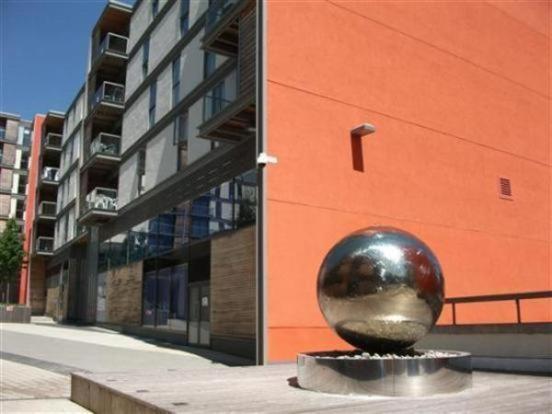 Shortstaymk Vizion Apartments, With Free Superfast Wi-Fi, Parking, Sky Sports And Movies Milton Keynes Eksteriør bilde