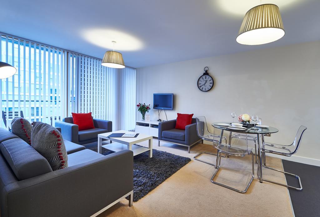 Shortstaymk Vizion Apartments, With Free Superfast Wi-Fi, Parking, Sky Sports And Movies Milton Keynes Eksteriør bilde