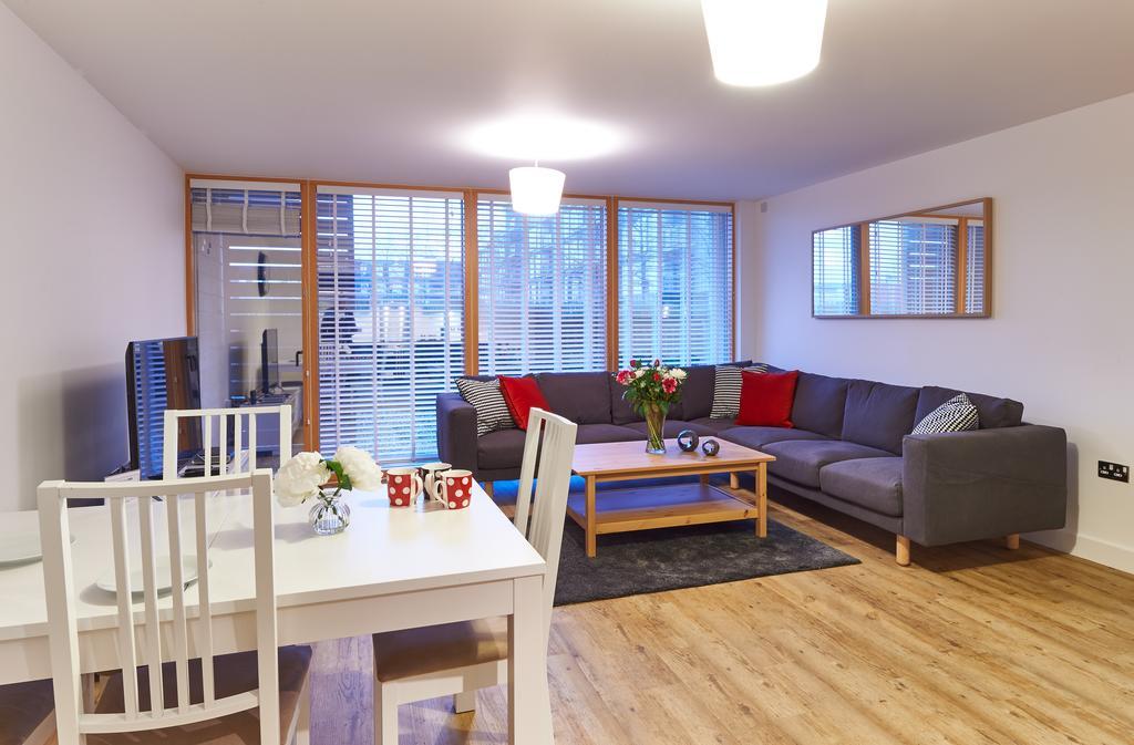 Shortstaymk Vizion Apartments, With Free Superfast Wi-Fi, Parking, Sky Sports And Movies Milton Keynes Eksteriør bilde
